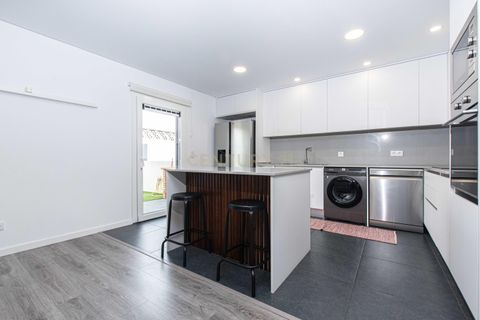 Villa i Seixal, Setubal, Seixal - € 520.000 | Ref: C0483-01837 - foto 12