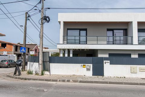 Villa i Seixal, Setubal, Seixal - € 520.000 | Ref: C0483-01837 - foto 27
