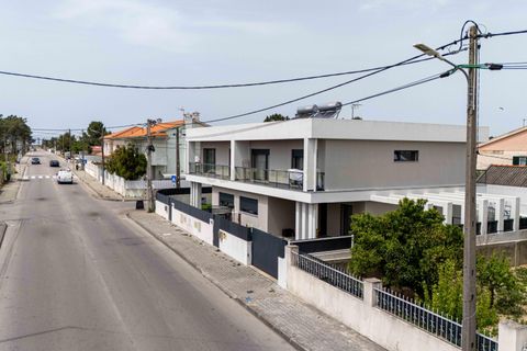 Villa i Seixal, Setubal, Seixal - € 520.000 | Ref: C0483-01837 - foto 36