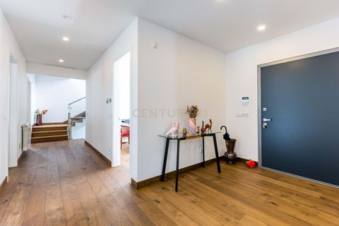 Villa i Cascais, Lisbon, Cascais - € 3.800.000 | Ref: C0483-01838 - foto 5