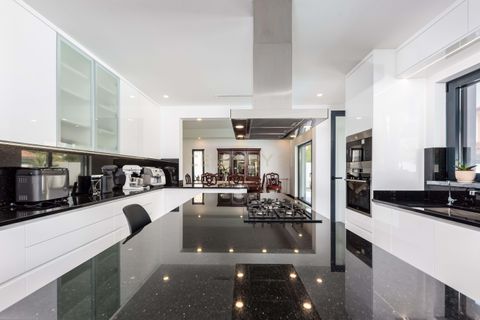 Villa i Cascais, Lisbon, Cascais - € 3.800.000 | Ref: C0483-01838 - foto 18