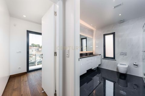 Villa i Cascais, Lisbon, Cascais - € 3.800.000 | Ref: C0483-01838 - foto 44