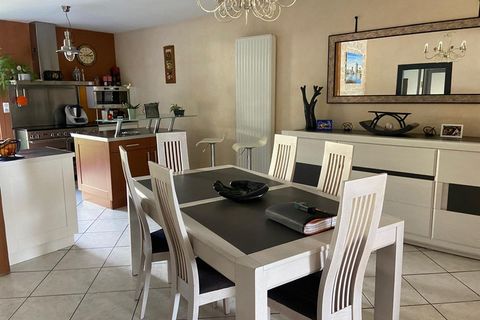 Villa i Lucon, Vendee, Lucon - € 319.000 | Ref: 830035691077 - foto 6