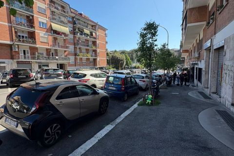 Erhvervsejendom i Rome, Rome, Rome - € 60.000 | Ref: GANDIGLIO ATTIVITA - foto 3