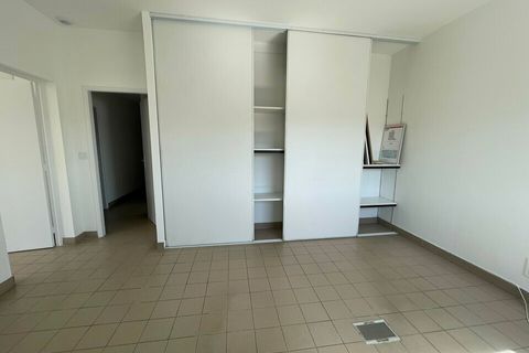 Erhvervsejendom i Lorient, Morbihan, Lorient - € 400.000 | Ref: 56_000028_BL - foto 2
