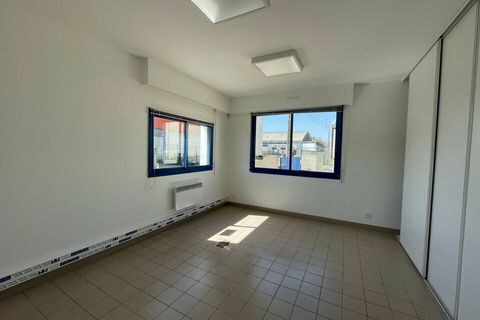 Erhvervsejendom i Lorient, Morbihan, Lorient - € 400.000 | Ref: 56_000028_BL - foto 3