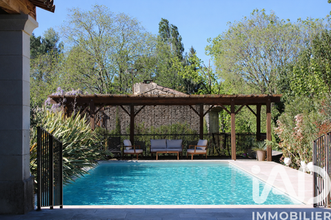 Landejendom i Uzes, Gard, Uzes - € 965.000 | Ref: 61501 - foto 1