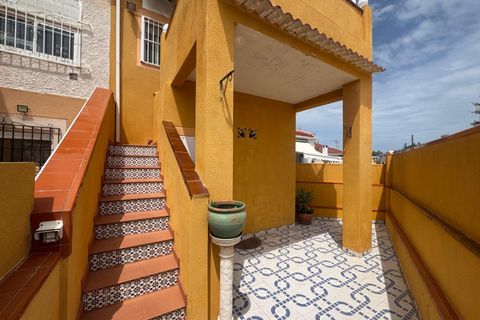Rækkehus i Torrevieja, Alicante, Torrevieja - € 135.000 | Ref: AD1-116/4147 - foto 1