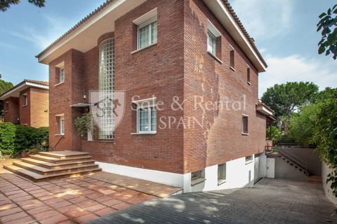 Villa a Gava, Barcelona, Gava - € 2.650.000 | Ref: 2551 - foto 44