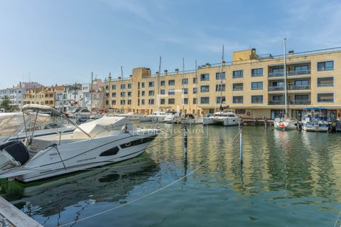 Villa a Empuriabrava, Gerona, Empuriabrava - € 585.000 | Ref: CBR68705 - foto 8