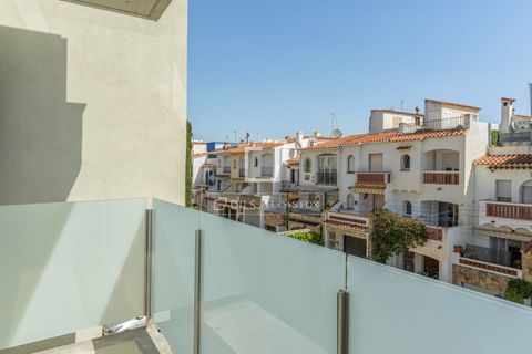 Villa a Empuriabrava, Gerona, Empuriabrava - € 585.000 | Ref: CBR68705 - foto 28