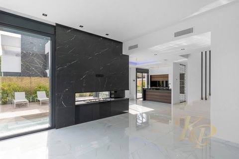 Villa en Torreta, Alicante, Torreta - € 639.000 | Ref: MLSC2832884 - photo 18