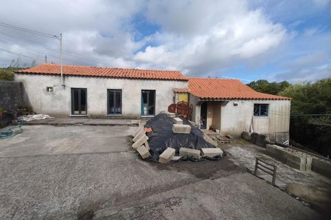 Byhus i Horta, Faial, Horta - € 250.000 | Ref: 1144 - foto 1