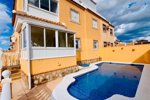 Rækkehus i Ciudad Quesada, Alicante, Ciudad Quesada - € 265.000 | Ref: 320 - foto 2
