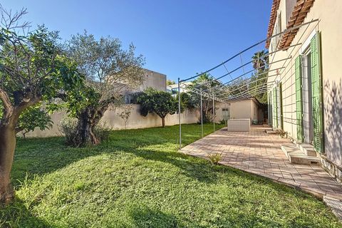 Villa i Antibes, Alpes-Maritimes, Antibes - € 1.440.000 | Ref: HH-16148149 - foto 9