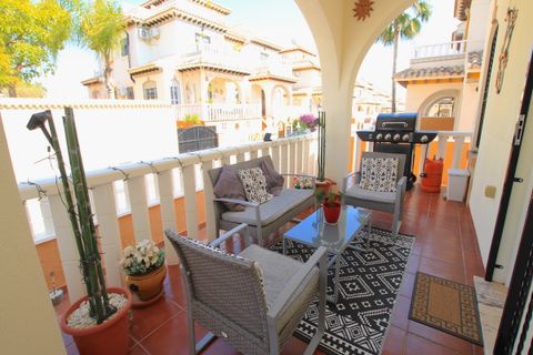 Villa i Cabo Roig, Alicante, Cabo Roig - € 235.000 | Ref: 200-4750 - foto 5