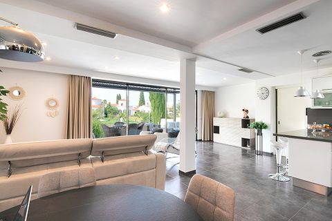 Villa i Empuriabrava, Gerona, Empuriabrava - € 1.115.000 | Ref: W-02WTJQ - foto 19