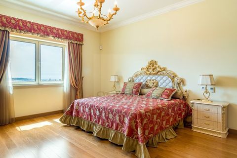 Villa i Amadora, Lisbon, Amadora - € 1.799.000 | Ref: SAV16349 - foto 16