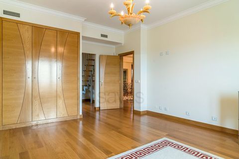 Villa i Amadora, Lisbon, Amadora - € 1.799.000 | Ref: SAV16349 - foto 20