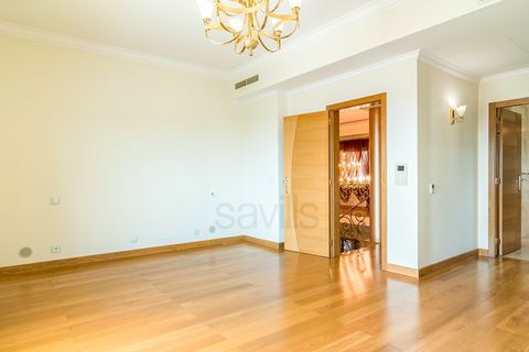 Villa i Amadora, Lisbon, Amadora - € 1.799.000 | Ref: SAV16349 - foto 24