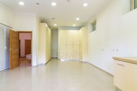 Villa i Amadora, Lisbon, Amadora - € 1.799.000 | Ref: SAV16349 - foto 28