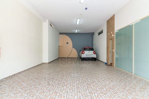 Villa i Amadora, Lisbon, Amadora - € 1.799.000 | Ref: SAV16349 - foto 30