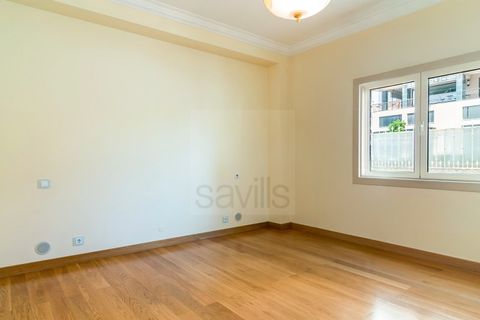 Villa i Amadora, Lisbon, Amadora - € 1.799.000 | Ref: SAV16349 - foto 11
