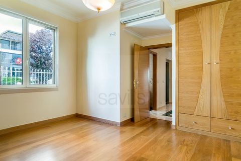 Villa i Amadora, Lisbon, Amadora - € 1.799.000 | Ref: SAV16349 - foto 12