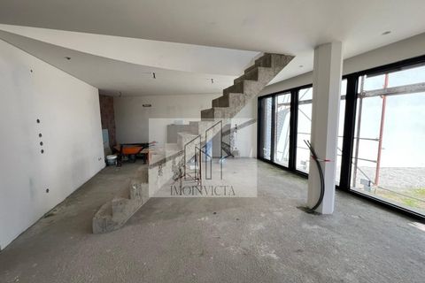Villa a Rio Tinto, Porto, Rio Tinto - € 384.000 | Ref: CAS_247 - foto 4