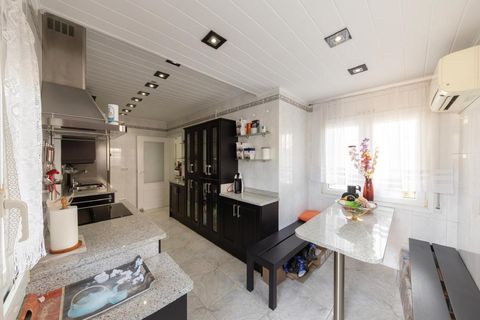 Villa a Girona, Gerona, Girona - € 595.000 | Ref: vmnd21367937 - foto 12