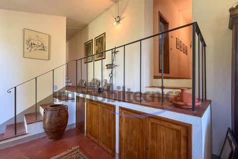 Villa i Arezzo, Arezzo, Arezzo - € 580.000 | Ref: V04CD - foto 27