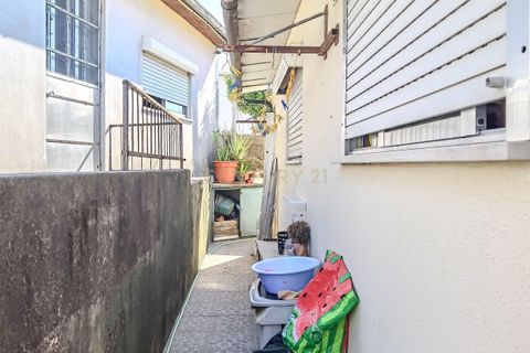 Erhvervsejendom i Valongo, Porto, Valongo - € 229.000 | Ref: C0393-01369 - foto 14