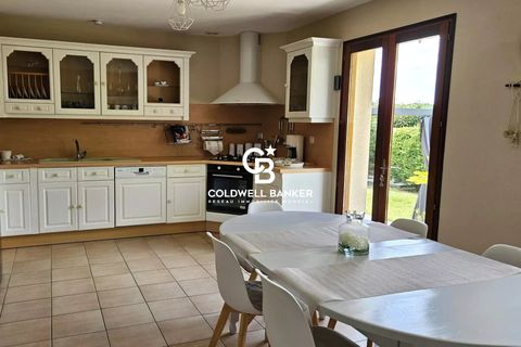 Villa a Burie, Charente-Maritime, Burie - € 331.000 | Ref: 0216MDC - foto 7