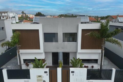 Villa i Alcabideche, Lisbon, Alcabideche - € 800.000 | Ref: HB0917 - foto 1