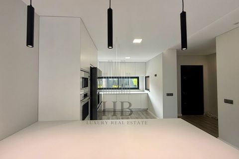 Villa i Alcabideche, Lisbon, Alcabideche - € 800.000 | Ref: HB0917 - foto 3