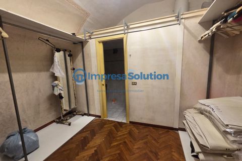 Erhvervsejendom i Naples, Naples, Naples - € 520.000 | Ref: Toledo.b - foto 37