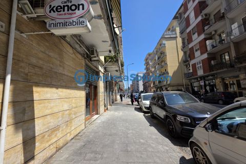 Erhvervsejendom i Naples, Naples, Naples - € 145.000 | Ref: flegreo.a - foto 4