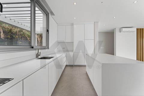 Byhus i Calheta, Madeira, Calheta - € 1.850.000 | Ref: KWPT-031724 - foto 22