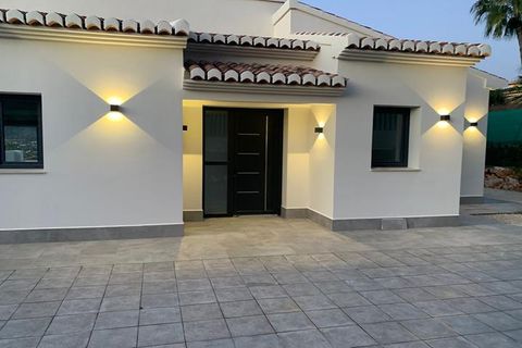 Villa en Javea, Alicante, Javea - € 1.190.000 | Ref: LUX5977 - photo 2
