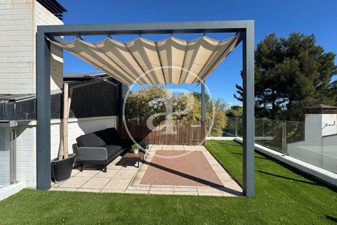 Villa a La Moraleja, Madrid, La Moraleja - € 2.800.000 | Ref: VMN2604014 - foto 17