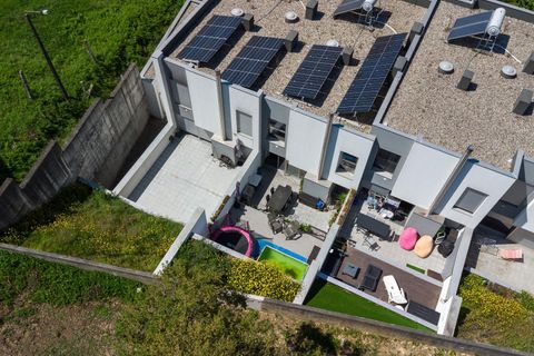 Rækkehus i Maia, Porto, Maia - € 450.000 | Ref: DRS_0005/12758 - foto 27