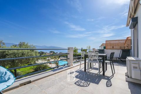 Villa a Ajaccio, Corse-du-Sud, Ajaccio - € 1.580.000 | Ref: RVA65 - foto 12
