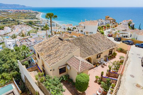 Villa i Nerja, Malaga - foto 1
