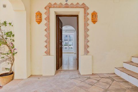 Rækkehus i Benahavis, Malaga, Benahavis - € 550.000 | Ref: CRLQ025T3 - foto 3