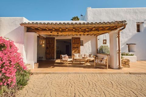 Villa i Ibiza, Ibiza - foto 1