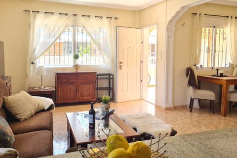 Villa i Orihuela Costa, Alicante, Orihuela Costa - € 255.000 | Ref: MLSC7029539 - foto 6