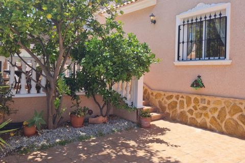 Villa i Orihuela Costa, Alicante, Orihuela Costa - € 255.000 | Ref: MLSC7029539 - foto 3
