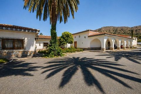 Villa a Novelda, Alicante, Novelda - € 6.000.000 | Ref: EXP14188/8930 - foto 13