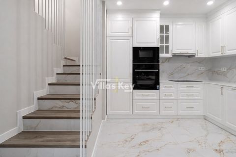 Villa a Carvoeiro, Faro, Carvoeiro - € 430.000 | Ref: LV154 - foto 9