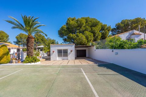 Villa en Orihuela, Alicante, Orihuela - € 499.000 | Ref: AG19MLSC6438208 - photo 43